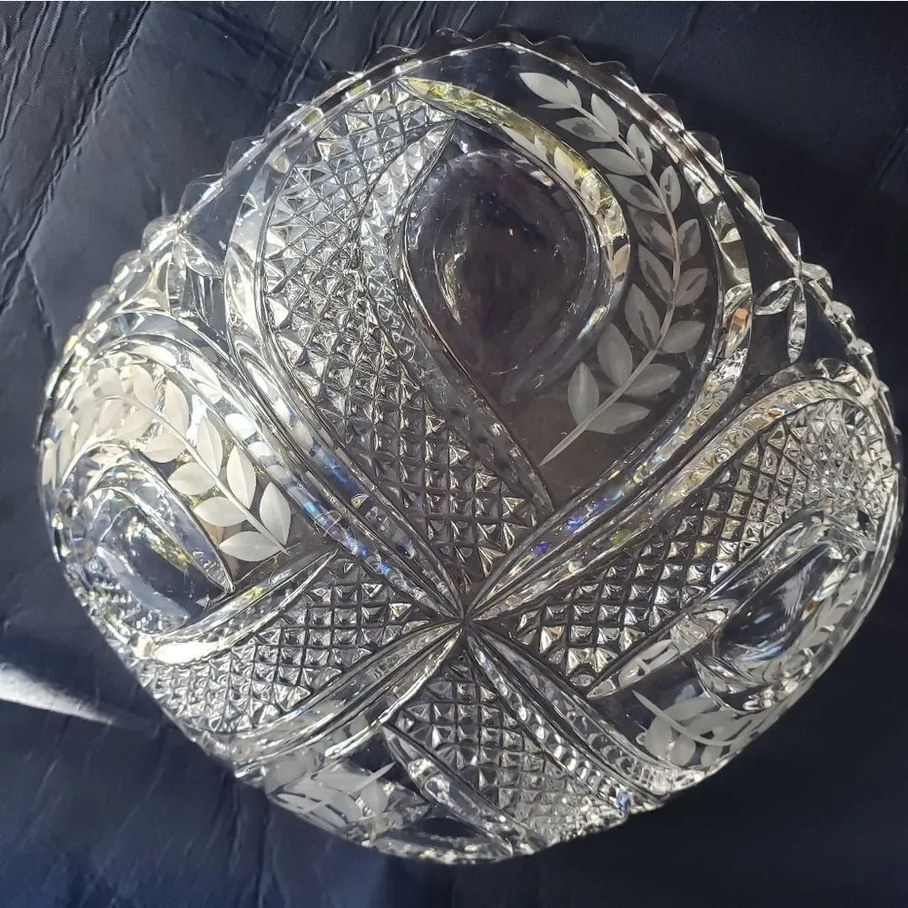 6 in. square crystal dish